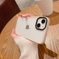 İPHONE 13 YANLARI RENKLİ SİLİKON PARLAK ARKA YÜZEYLİ TLP TİGER HİBRİT KAPAK Renk KREM